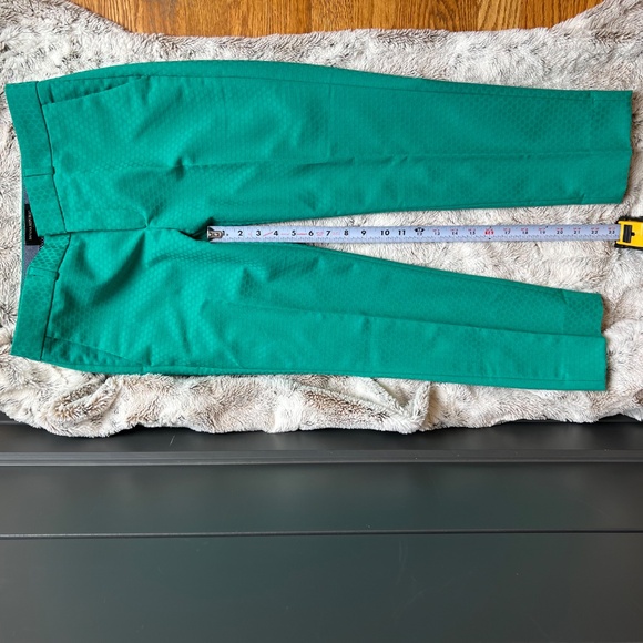 Banana Republic Petite Hampton Pants - Picture 6 of 7